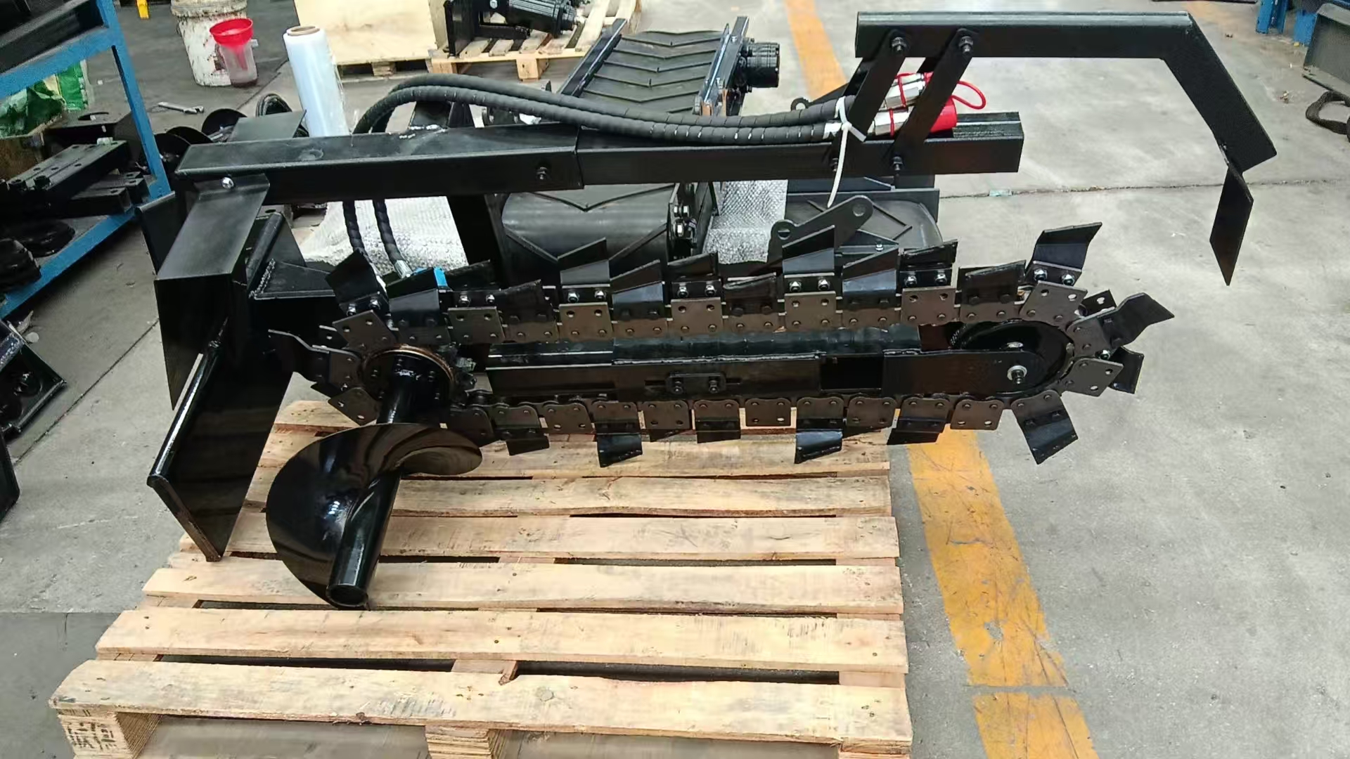 開溝機